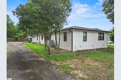 207 Oates Avenue, Easley, SC 29640 - Photo 49