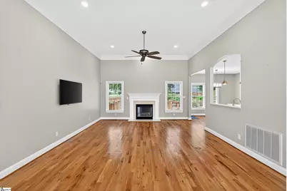 444 Doleman Drive, Spartanburg, SC 29301 - Photo 9