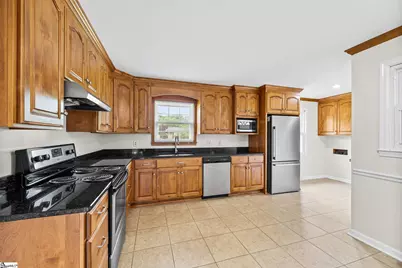 107 Lemon Tree Trail, Laurens, SC 29360 - Photo 11