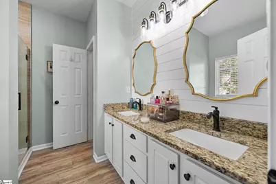 302 Crossvine Way, Simpsonville, SC 29680 - Photo 17