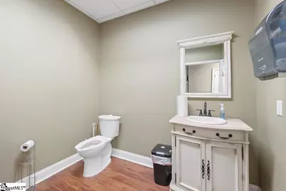 110 E Greenville Street, Anderson, SC 29621 - Photo 9