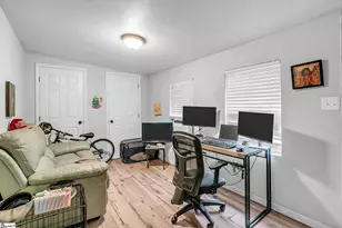 6 Webb St, Greenville, SC 29605 - Photo 19