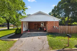 737 Lucerne Dr, Spartanburg, SC 29302 - Photo 23