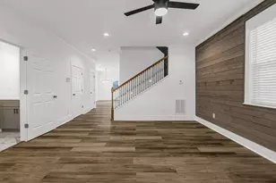 214 Averill St, Greenville, SC 29601 - Photo 9