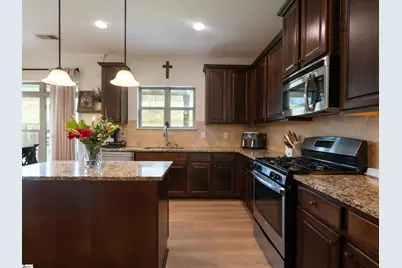 112 Border Avenue, Simpsonville, SC 29680 - Photo 9