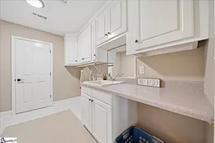 24 Carriage Dr, Greer, SC 29651 - Photo 25