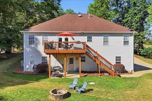 24 Carriage Dr, Greer, SC 29651 - Photo 37