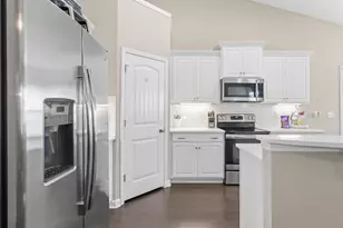 157 W Pyrenees Dr, Lyman, SC 29365 - Photo 15