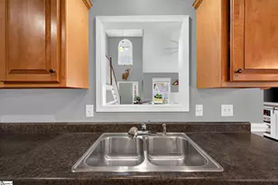 112 Royal Dr, Williamston, SC 29697 - Photo 9