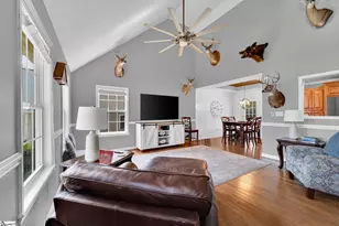 112 Royal Dr, Williamston, SC 29697 - Photo 3