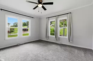 27 Maxie Ave, Greenville, SC 29611 - Photo 9