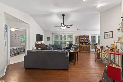 626 Thornbird Circle, Boiling Springs, SC 29316 - Photo 5