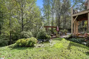 40 Mountain Shadows Dr, Asheville, NC 28748 - Photo 13