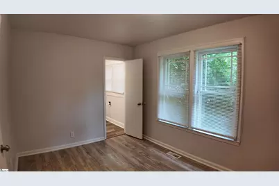 190 S Cash Avenue, Chesnee, SC 29323 - Photo 13