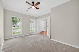 215 Brenleigh Ct, Simpsonville, SC 29680 - Photo 7