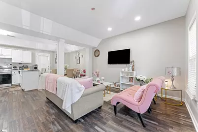 47 Huntress Drive, Greer, SC 29651 - Photo 3
