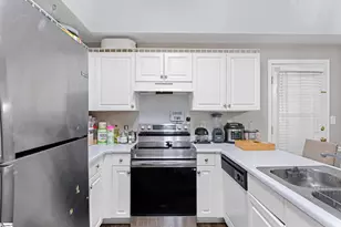 47 Huntress Dr, Greer, SC 29651 - Photo 7