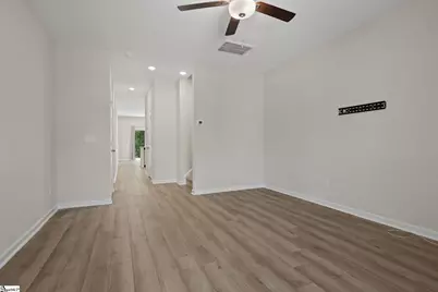 124 Brown Circle, Easley, SC 29642 - Photo 5