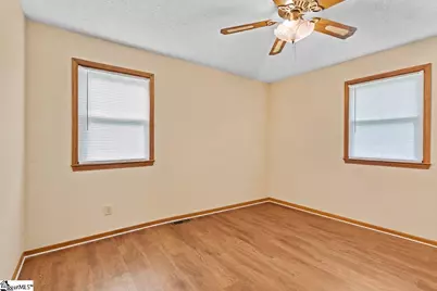 222 Jared Drive, Laurens, SC 29360 - Photo 13