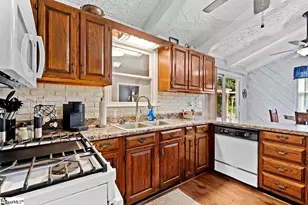 222 Jared Dr, Laurens, SC 29360 - Photo 7