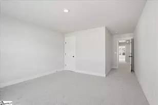 421 Crestcreek Dr, Anderson, SC 29621 - Photo 21