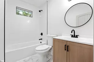 102 Aladdin St, Greenville, SC 29609 - Photo 9