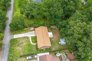 208 Pinewood Dr, Taylors, SC 29687 - Photo 33