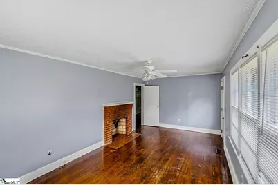 157 Hampton Street, Wellford, SC 29385 - Photo 13