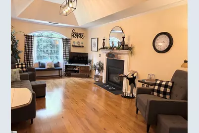 215 Chadwyck Court, Greenville, SC 29615 - Photo 5