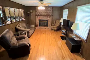 850 Forest St, Jonesville, SC 29353 - Photo 3