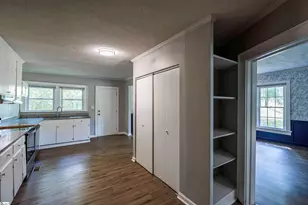 190 North St, Wellford, SC 29385 - Photo 17