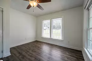 190 North St, Wellford, SC 29385 - Photo 23