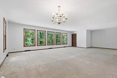 110 Trafalgar Road, Greenville, SC 29617 - Photo 5