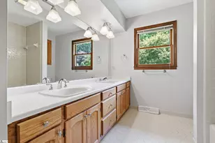 110 Trafalgar Rd, Greenville, SC 29617 - Photo 23