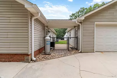 216 Eastridge Court, Cowpens, SC 29330 - Photo 25