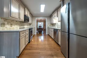 218 Goldfinch Cir, Greer, SC 29650 - Photo 7