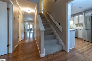 218 Goldfinch Cir, Greer, SC 29650 - Photo 3