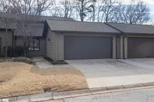 218 Goldfinch Cir, Greer, SC 29650 - Photo 1