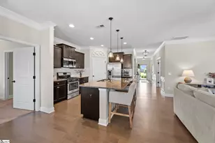 709 Arnica Dr, Duncan, SC 29334 - Photo 5