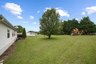 143 Perry Rd, Woodruff, SC 29388 - Photo 25