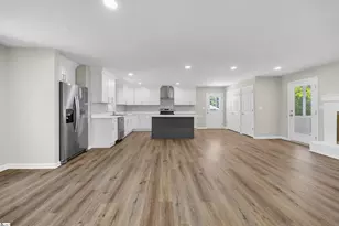 926 Fargo St, Greenville, SC 29662 - Photo 5
