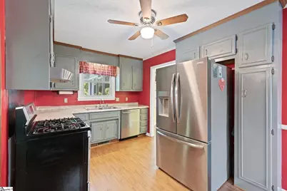 200 Echo Circle, Easley, SC 29642 - Photo 3