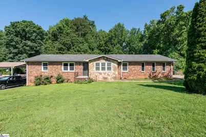 200 Echo Circle, Easley, SC 29642 - Photo 1