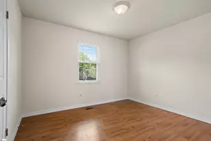 706 Harvey Rd, Greer, SC 29651 - Photo 17