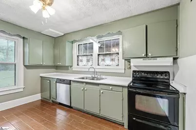 303 Front Street, Easley, SC 29640 - Photo 17