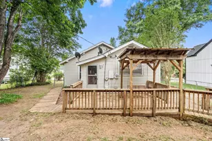 303 Front St, Easley, SC 29640 - Photo 25