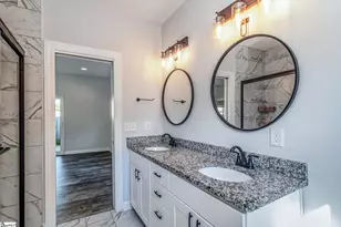 215 Maloy St, Greenville, SC 29601 - Photo 23