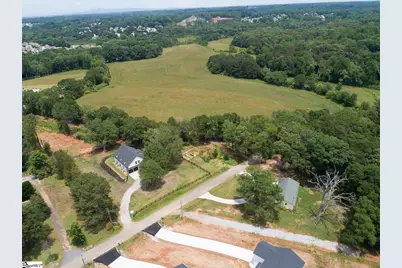 402 Wyatt Road, Piedmont, SC 29673 - Photo 1