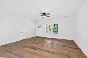 180 Anita Dr, Spartanburg, SC 29302 - Photo 5