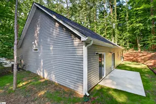 180 Anita Dr, Spartanburg, SC 29302 - Photo 23